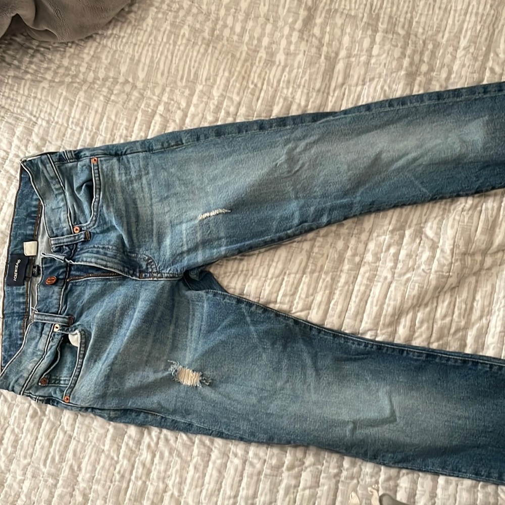 J.crew Men’s Distressed Slim Fit Jeans in Medium Wash